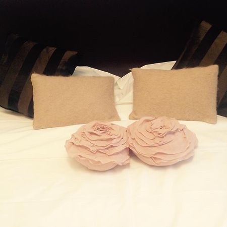 Casa Rosa Bed and Breakfast San Giuliano Milanese Værelse billede