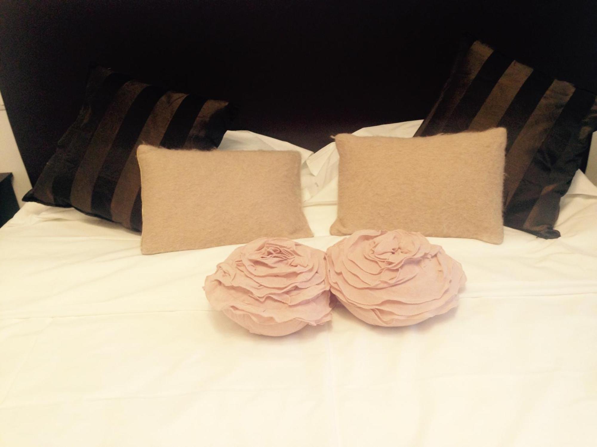 Casa Rosa Bed and Breakfast San Giuliano Milanese Værelse billede