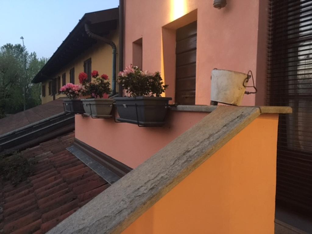 Casa Rosa Bed and Breakfast San Giuliano Milanese Eksteriør billede