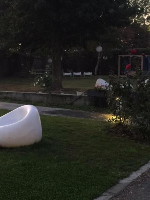 Casa Rosa Bed and Breakfast San Giuliano Milanese Eksteriør billede